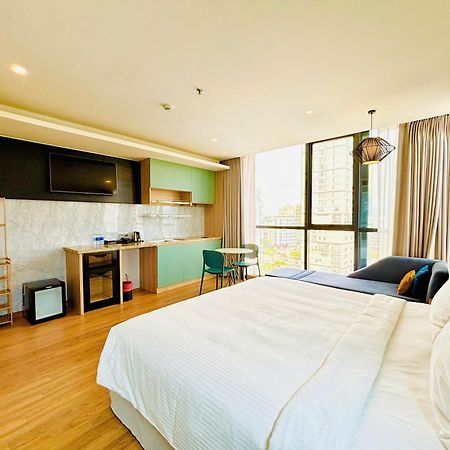 Nam Hotel & Residences Đà Nẵng Extérieur photo