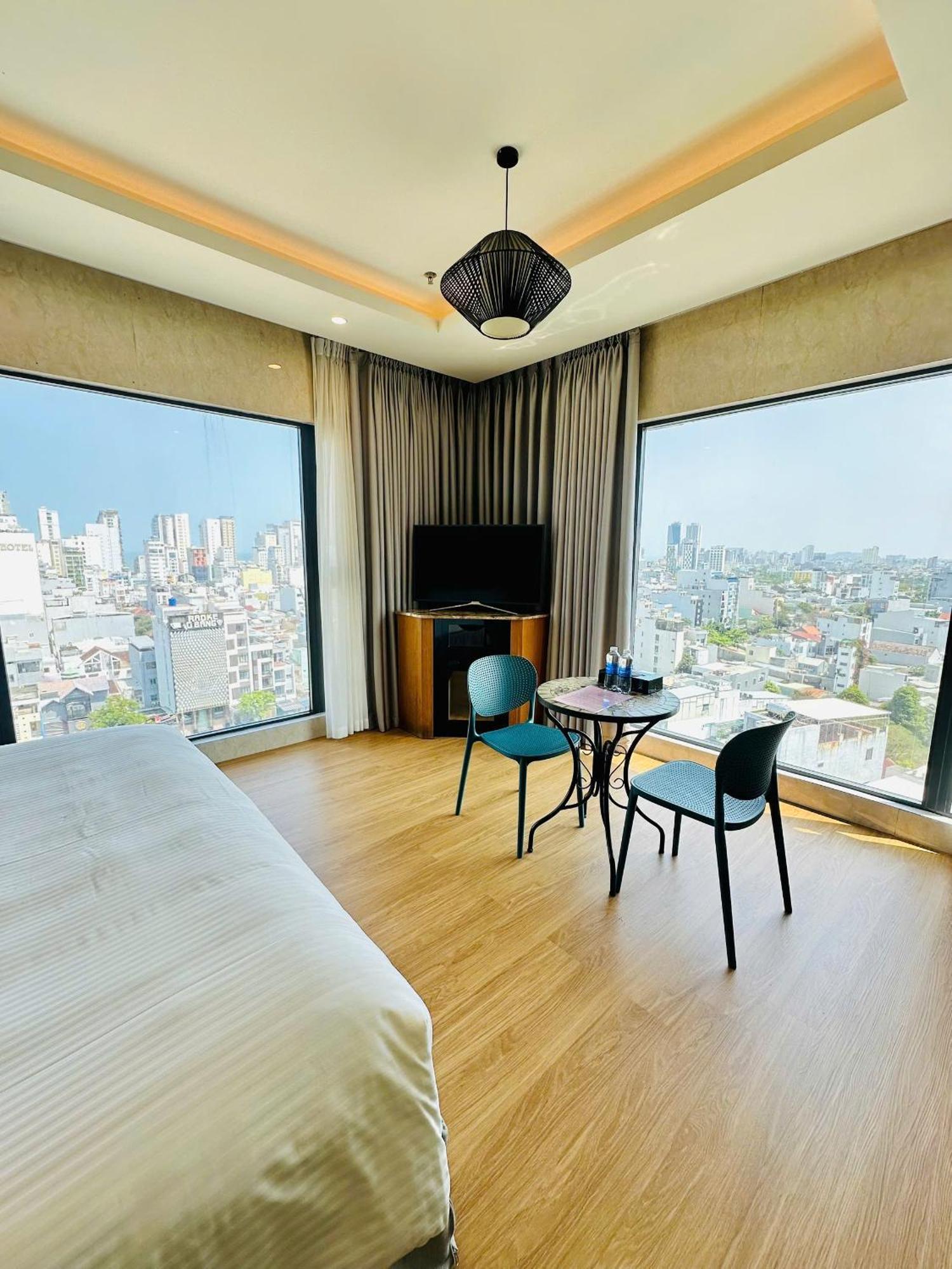 Nam Hotel & Residences Đà Nẵng Extérieur photo